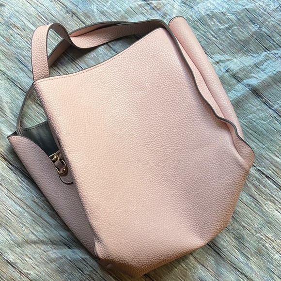 Kate Spade Light Pink Leather Tote - Picture 6 of 16